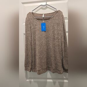 Amazon Women's Ribbed Crew Neck Sweater - Tan